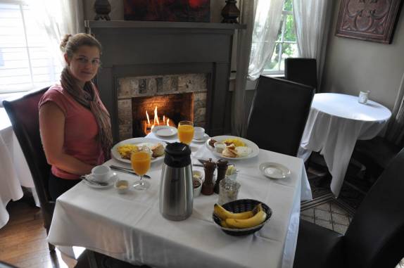 O café da manhã no nosso delicioso hotel em Blowing Rock, na Blue Ridge Parkway, na Carolina do Norte - Estados Unidos